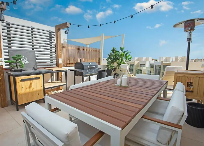 A Stunning Seaview Penthouse; 3bedrooms + Nanny Appartement Hurghada